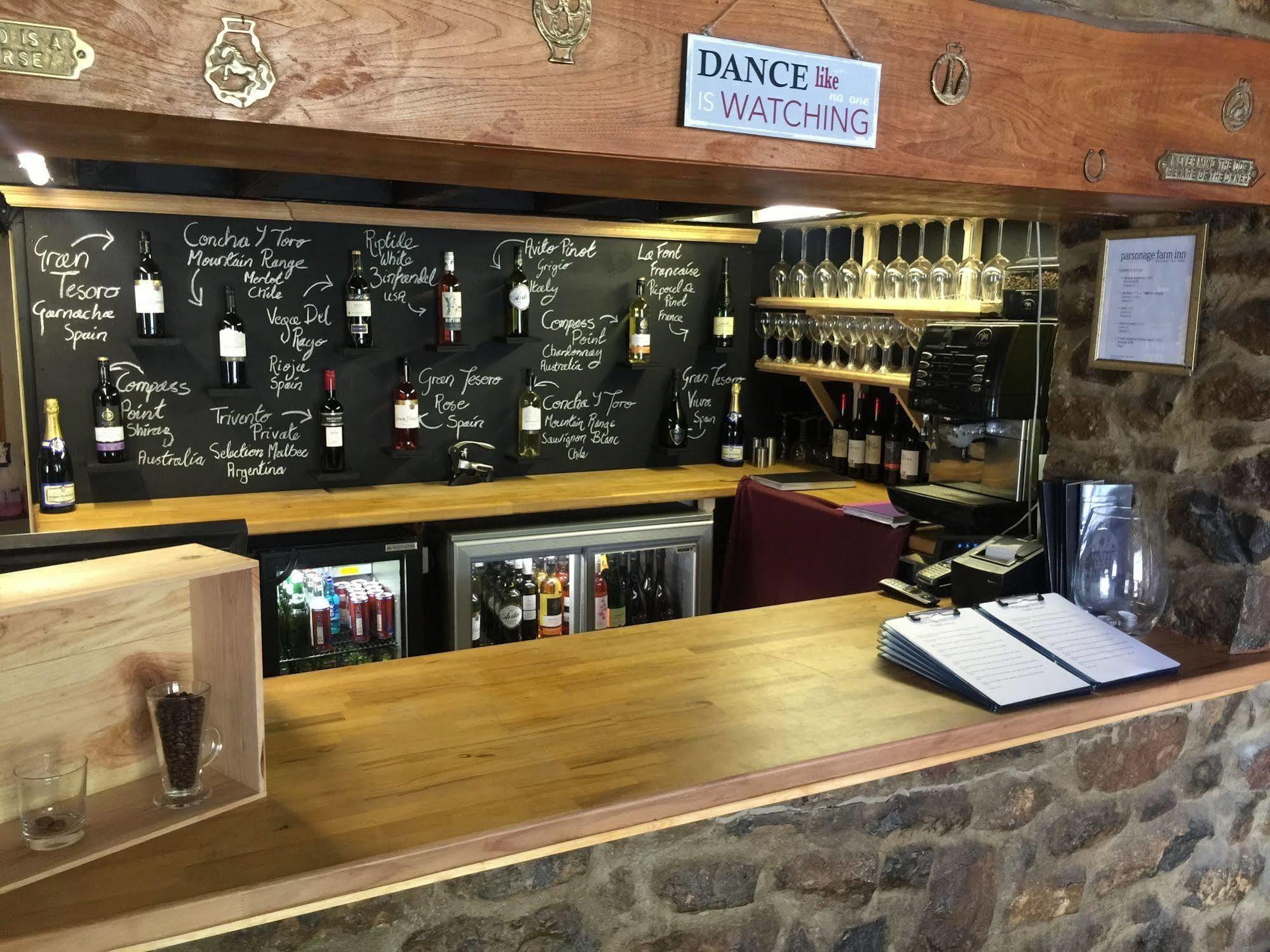 Parsonage Farm Inn Saint Florence Luaran gambar